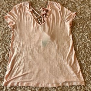 Daytrip L T-shirt with back detail